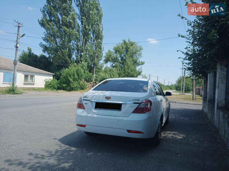 Седан Geely Emgrand 7 (EC7) 2012 в Кривому Розі