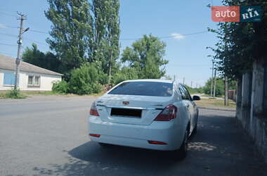 Седан Geely Emgrand 7 (EC7) 2012 в 