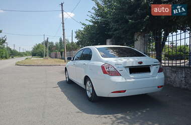 Седан Geely Emgrand 7 (EC7) 2012 в 