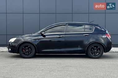 Хэтчбек Geely Emgrand 7 (EC7) 2013 в 