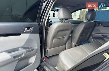 Хэтчбек Geely Emgrand 7 (EC7) 2013 в 