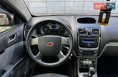 Хэтчбек Geely Emgrand 7 (EC7) 2013 в 