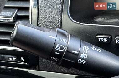 Хэтчбек Geely Emgrand 7 (EC7) 2013 в 