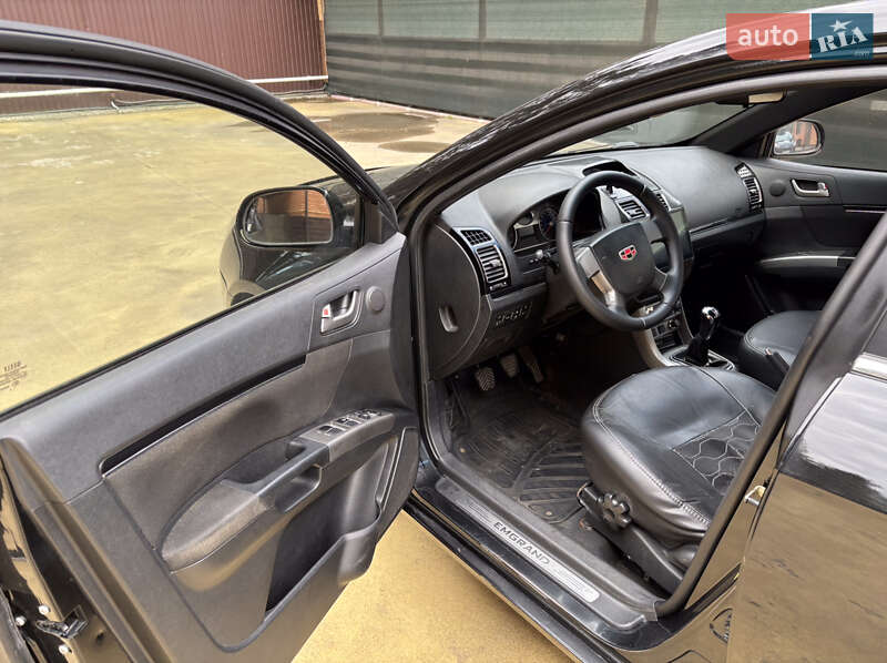 Седан Geely Emgrand 7 (EC7) 2013 в Киеве
