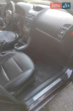 Седан Geely Emgrand 7 (EC7) 2013 в 