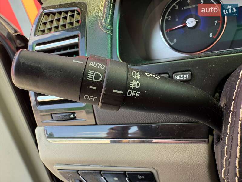 Седан Geely Emgrand 7 (EC7) 2011 в Киеве