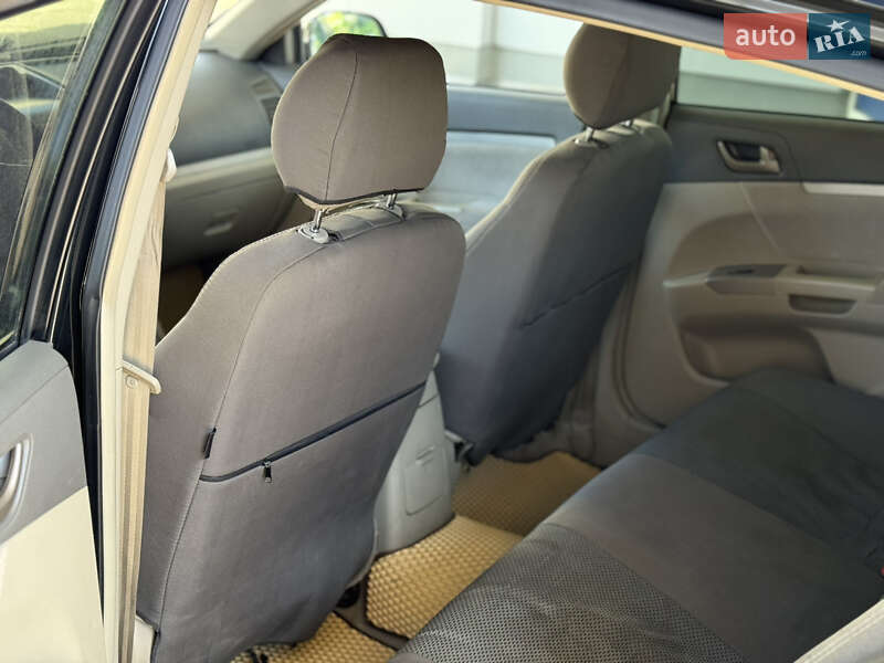 Хэтчбек Geely Emgrand 7 (EC7) 2011 в Одессе