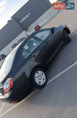 Седан Geely Emgrand 7 (EC7) 2013 в 