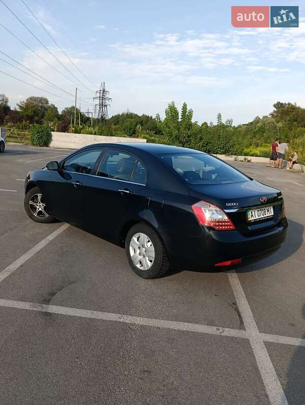 Седан Geely Emgrand 7 (EC7) 2013 в Бучі