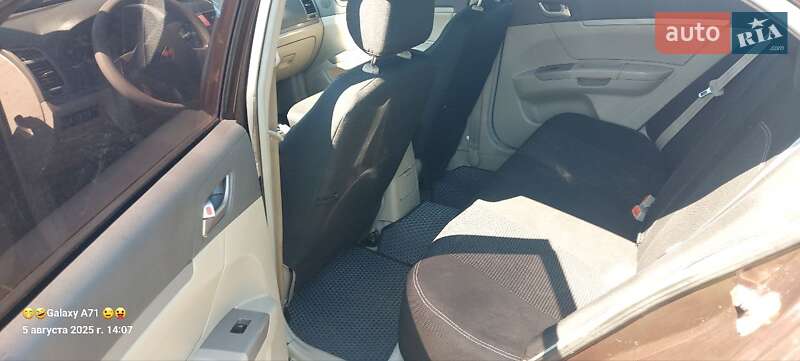 Седан Geely Emgrand 7 (EC7) 2012 в Абазовке