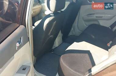 Седан Geely Emgrand 7 (EC7) 2012 в 
