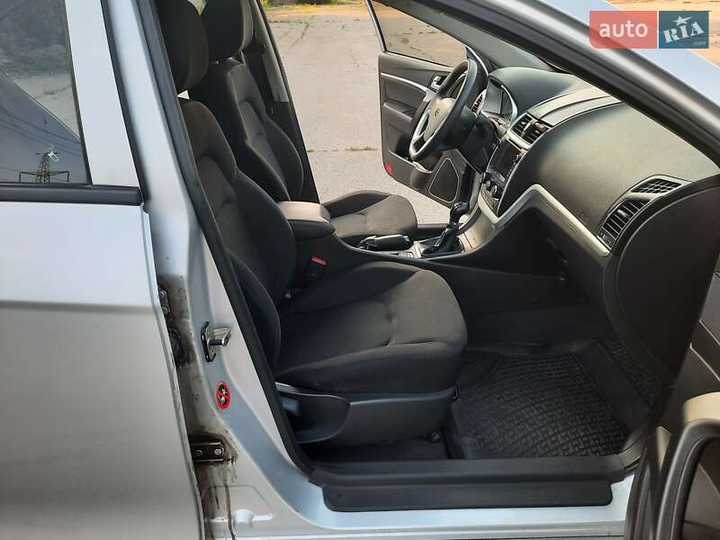 Седан Geely Emgrand 7 (EC7) 2017 в Запорожье