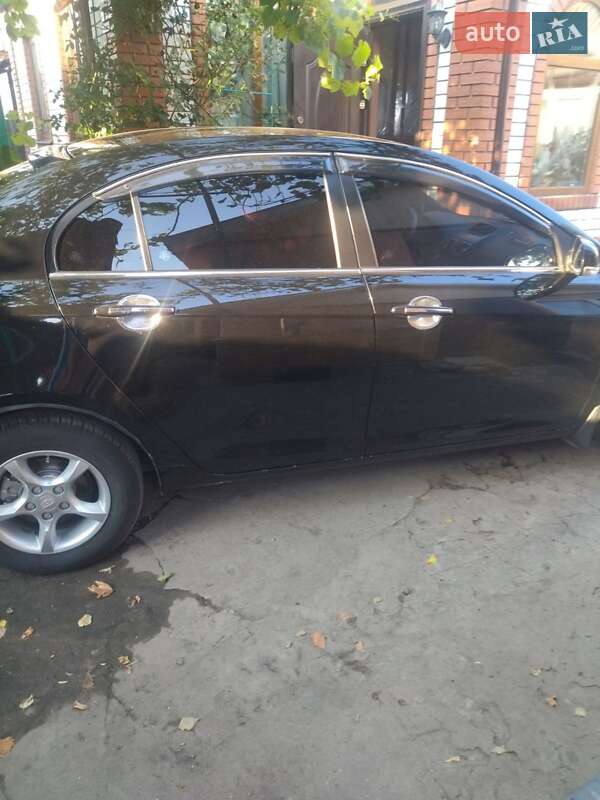 Седан Geely Emgrand 7 (EC7) 2014 в Харкові