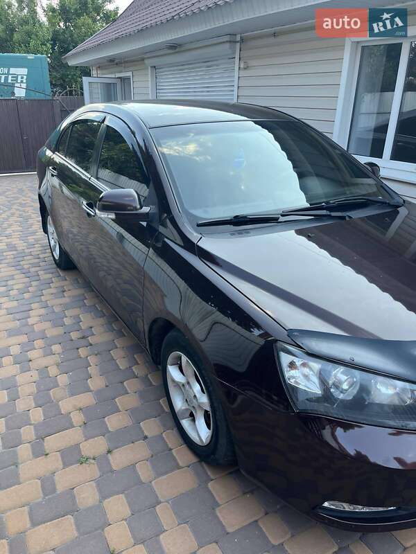 Седан Geely Emgrand 7 (EC7) 2015 в Білій Церкві