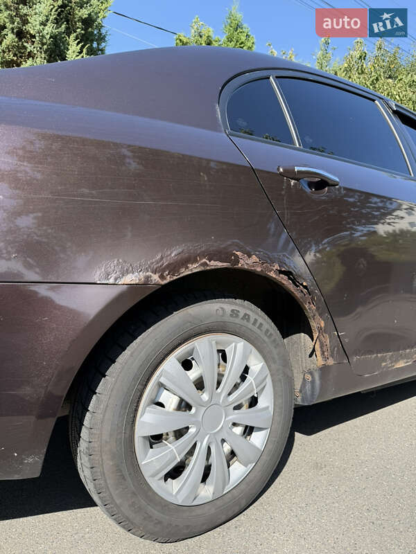 Седан Geely Emgrand 7 (EC7) 2011 в Києві