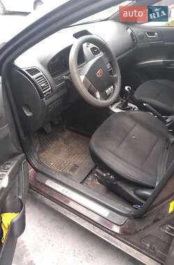 Седан Geely Emgrand 7 (EC7) 2013 в 