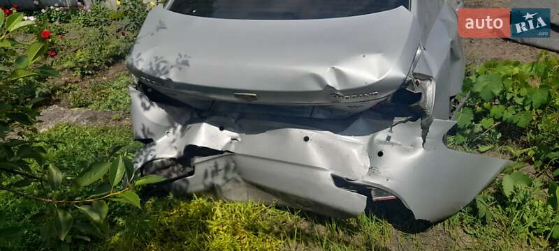 Седан Geely Emgrand 7 (EC7) 2012 в 