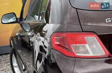 Хэтчбек Geely Emgrand 7 (EC7) 2013 в 