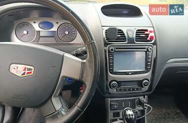 Хэтчбек Geely Emgrand 7 (EC7) 2013 в 