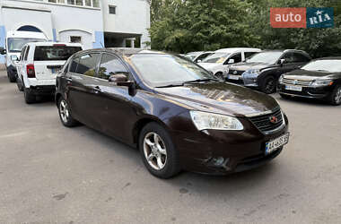 Хэтчбек Geely Emgrand 7 (EC7) 2014 в 
