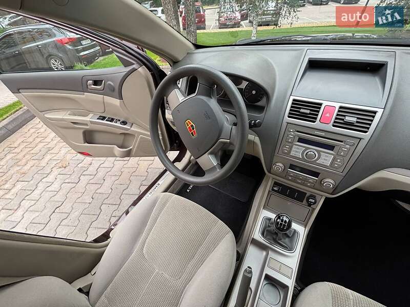 Седан Geely Emgrand 7 (EC7) 2011 в Киеве