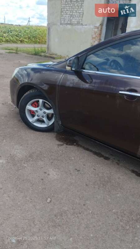 Седан Geely Emgrand 7 (EC7) 2012 в Бобровиці