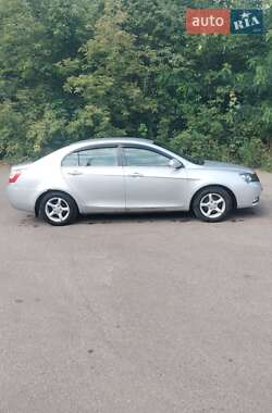 Седан Geely Emgrand 7 (EC7) 2015 в 