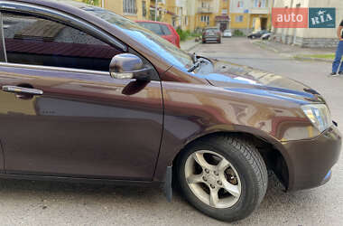 Седан Geely Emgrand 7 (EC7) 2013 в 