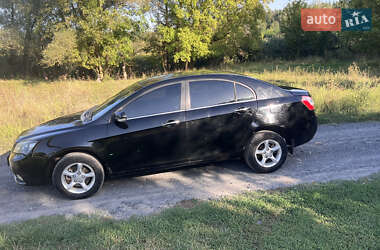 Седан Geely Emgrand 7 (EC7) 2014 в  фото 3 Седан Geely Emgrand 7 (EC7) 2014 в