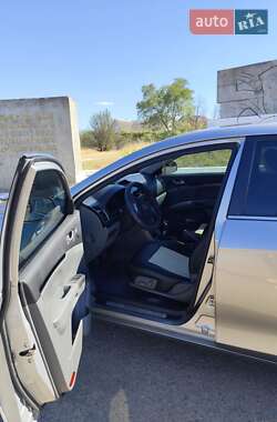 Седан Geely Emgrand 7 (EC7) 2013 в 