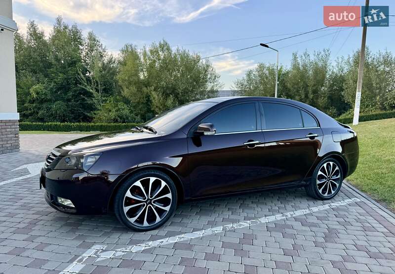 Седан Geely Emgrand 7 (EC7) 2013 в Чернівцях