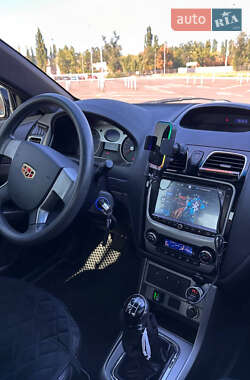 Седан Geely Emgrand 7 (EC7) 2014 в 