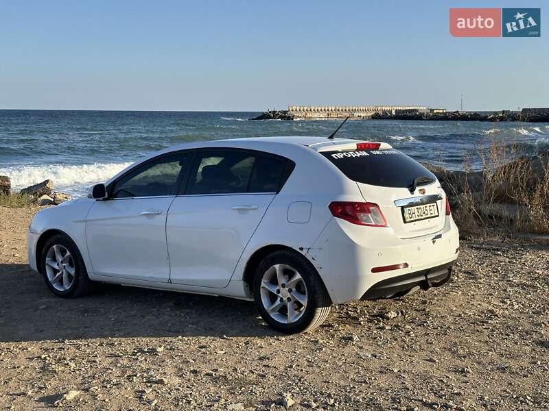 Хетчбек Geely Emgrand 7 (EC7) 2014 в Одесі