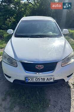 Хэтчбек Geely Emgrand 7 (EC7) 2013 в 