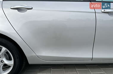 Седан Geely Emgrand 7 (EC7) 2012 в 