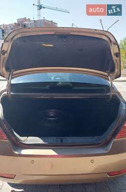 Седан Geely Emgrand 7 (EC7) 2014 в 