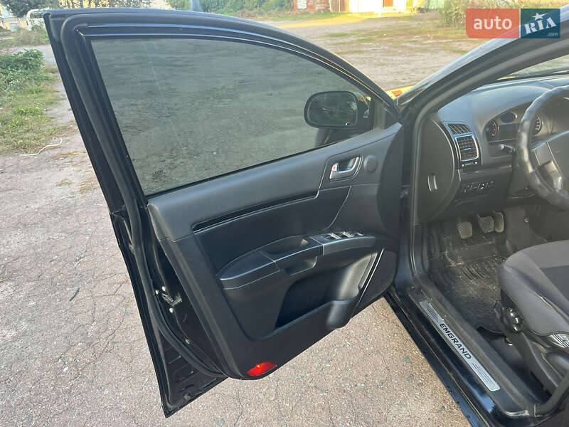 Седан Geely Emgrand 7 (EC7) 2013 в Мене