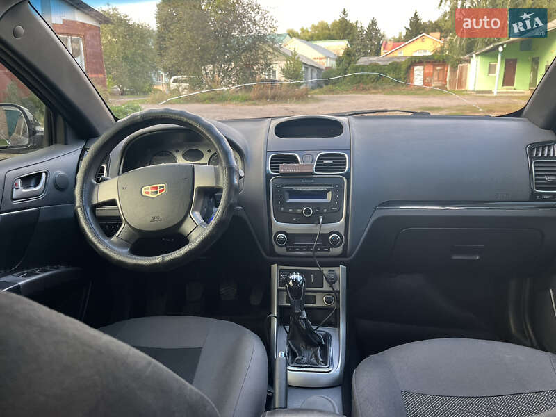 Седан Geely Emgrand 7 (EC7) 2013 в Мене