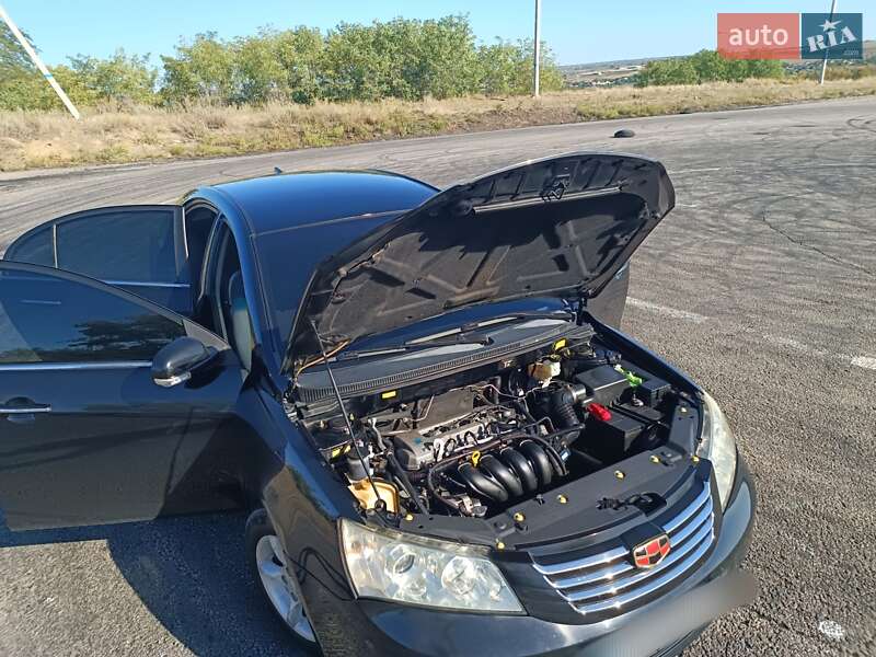 Седан Geely Emgrand 7 (EC7) 2012 в Днепре