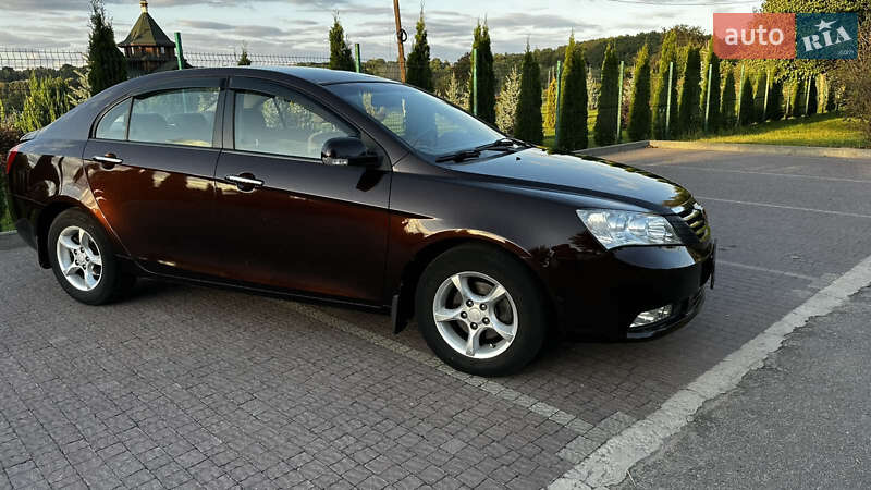 Седан Geely Emgrand 7 (EC7) 2011 в Прилуках