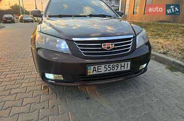Седан Geely Emgrand 7 (EC7) 2014 в 