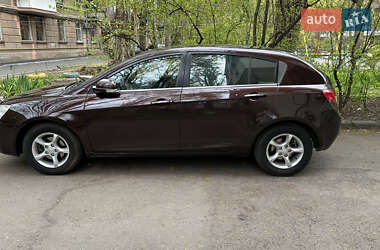 Хэтчбек Geely Emgrand 7 (EC7) 2013 в Одессе