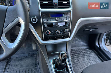 Седан Geely Emgrand 7 (EC7) 2018 в 