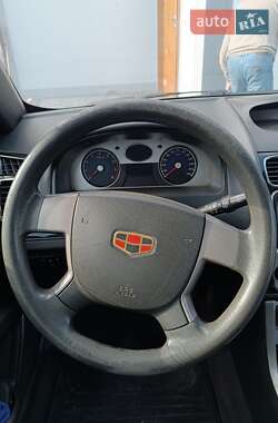 Седан Geely Emgrand 7 (EC7) 2012 в 