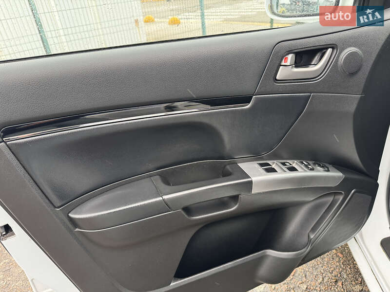 Седан Geely Emgrand 7 (EC7) 2013 в Киеве