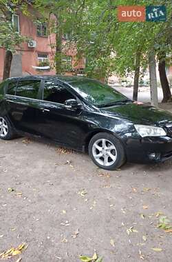 Хетчбек Geely Emgrand 7 (EC7) 2014 в 
