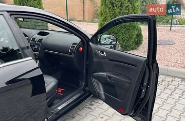 Хетчбек Geely Emgrand 7 (EC7) 2013 в 