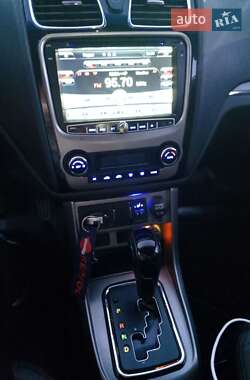 Хэтчбек Geely Emgrand 7 (EC7) 2013 в 
