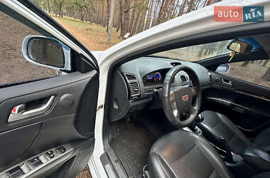 Седан Geely Emgrand 7 (EC7) 2013 в 