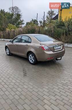 Седан Geely Emgrand 7 (EC7) 2011 в 